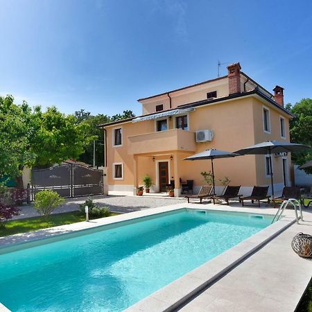 Villa Aromatica Vižinada Kültér fotó